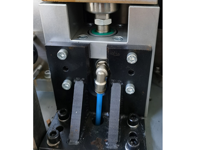 Air Cylinder for first-layer tablet
