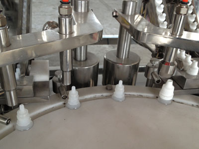 Monoblock Fill Plug Cap Machine, DYG