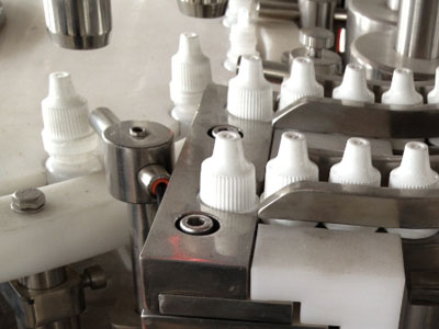 Monoblock Fill Plug Cap Machine, DYG